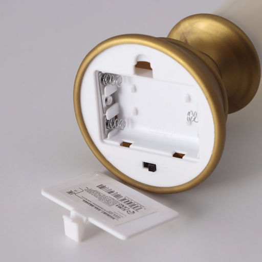 Светодиодная свеча в подсвечнике RISALUX Ретро, ночник LED, от батареек, золото, 7?7?24 см