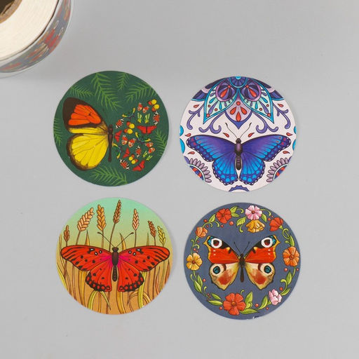 Наклейка бумага Бабочки, d=3.8 см, 252 шт. в рулоне
