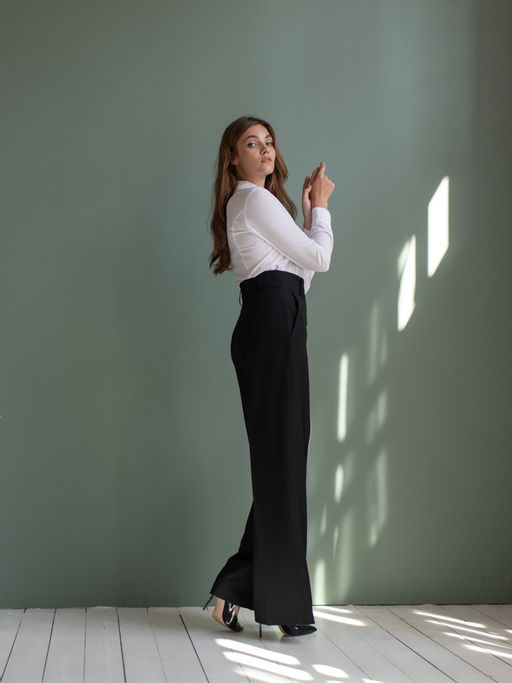 широкие брюки, расклешенные от пояса к низу - Трика фото 5