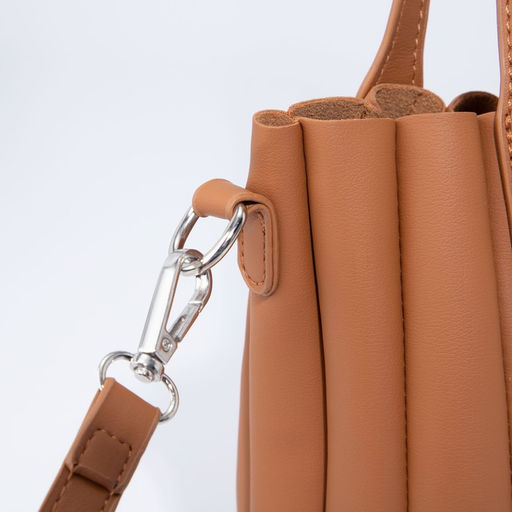 Сумка-тоут на магните, длинный ремень, цвет рыжий - Simaland фото 5