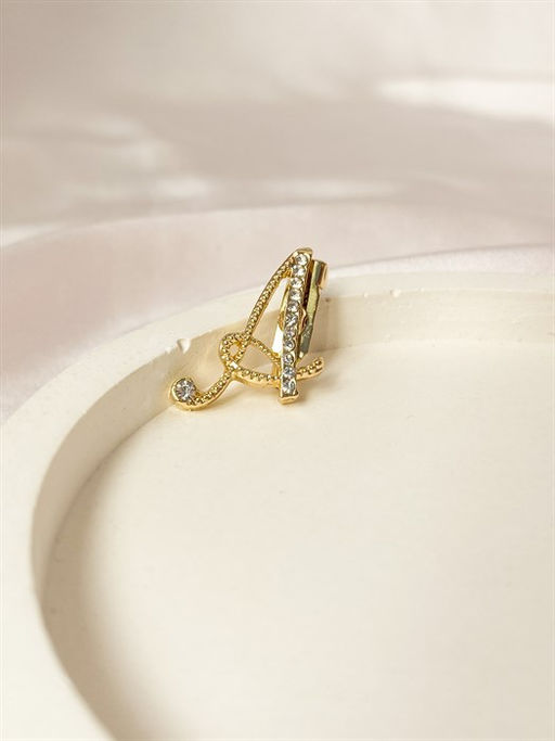 Брошь "Твое любимое имя"