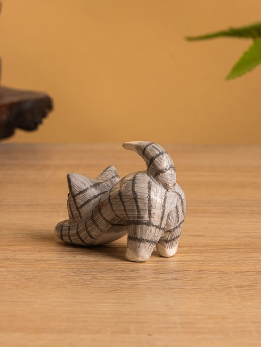 Сувенир «Потягивающийся Кот», 2.5×6×5 см, дерево, серый
