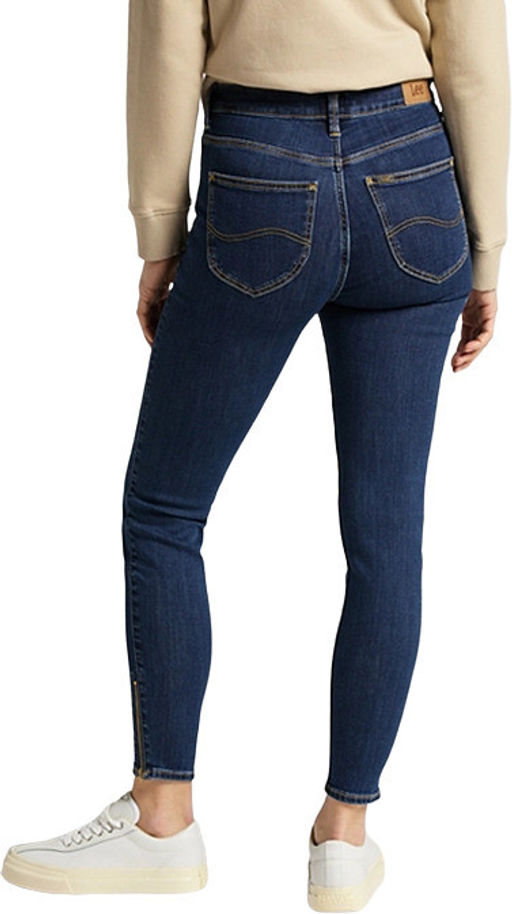 Джинсы женские