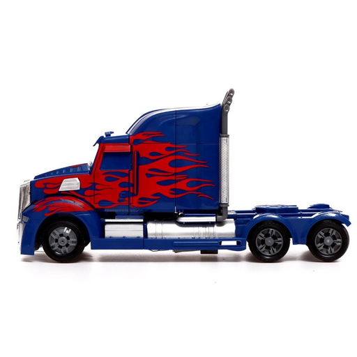 Робот «Автобот», трансформируется