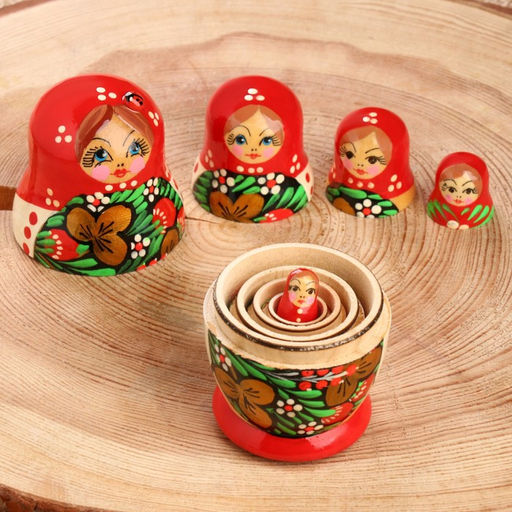 Матрёшка дерево «Божья коровка», красный платок, 5 кукольная, 9-11 см