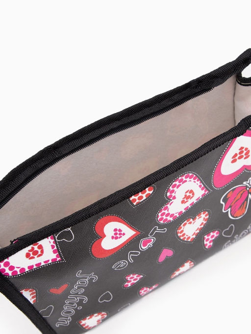 Косметичка на молнии, треугольная, с принтом «Сердца и бабочки», чёрный