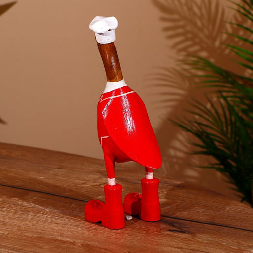 Сувенир «Утка-поварёнок», 27 см, дерево