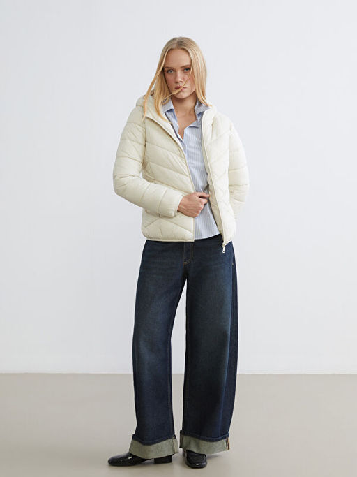 Kap??onlu Kad?n ?i?me Mont