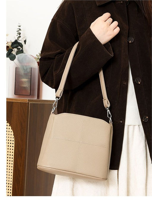 Bags Сумка женская / кожа / 011131