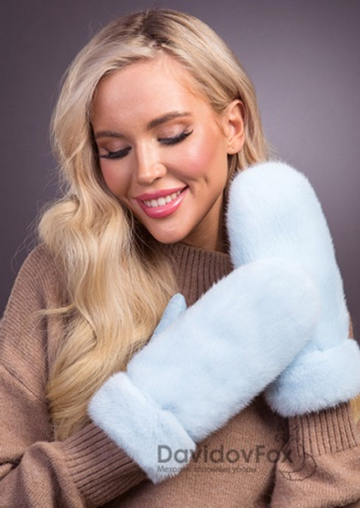 Варежки норка замша голубые