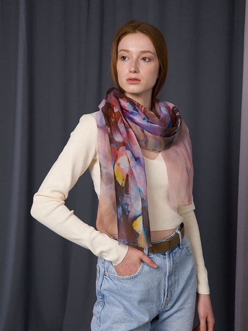 Палантин из вискозы с нежными цветами сакуры - Модные истории фото 2