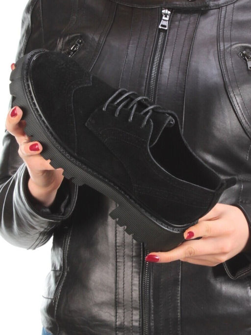 03-5928-2 BLACK Полуботинки женские (натуральная замша)