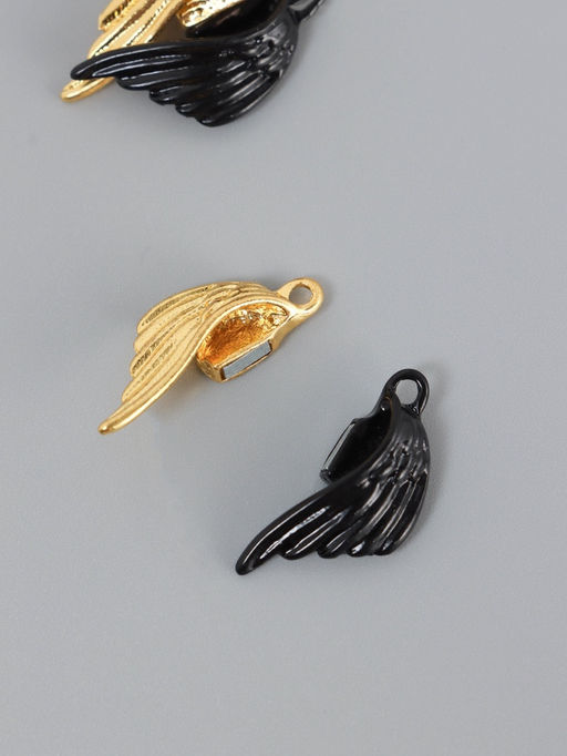 Цена за 2 шт. Замок магнитный металл «Крылья», набор 2 шт., чёрно-золотой, 2.6×1.9 см
