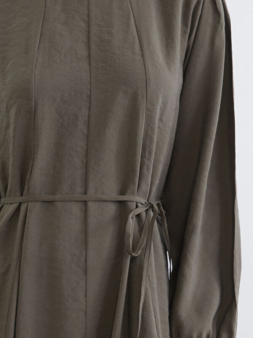 Hakim Yaka Pileli Elbise