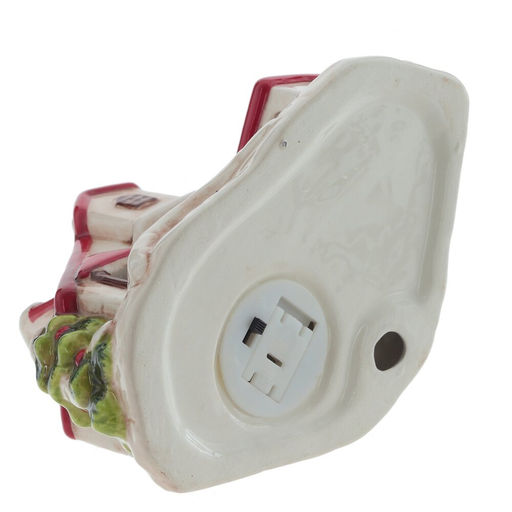Фигурка декоративная "Домик" с подсветкой (LR44х2 н/п), L12,5 W8 H9,5 см