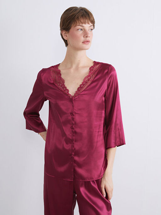 V Yaka Dantel Detayl? Saten Kad?n Pijama Tak?m?