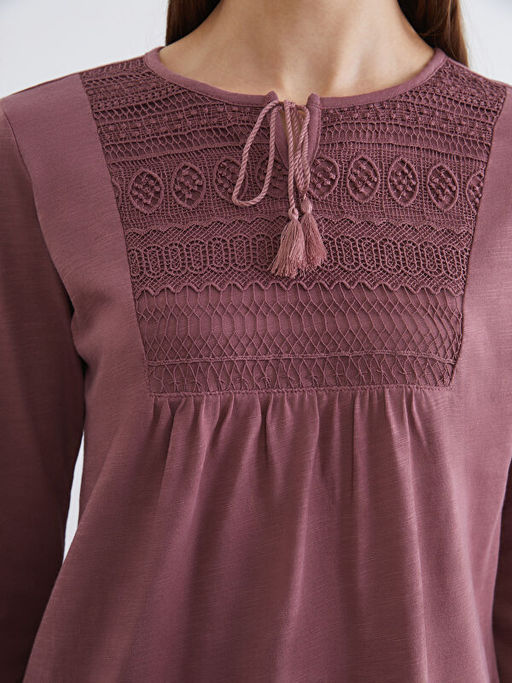 Ba?lamal? Yaka Nak??l? Bluz