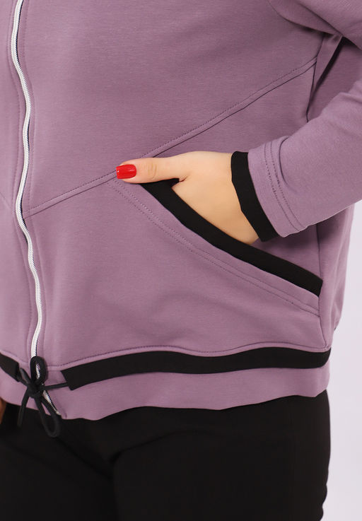 647 Костюм спортивный