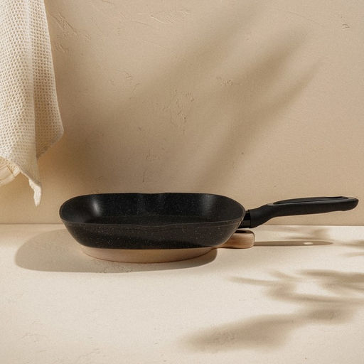 Сковорода-гриль SL Home, d=28 см, h=4.2 см, антипригарное покрытие, индукция, кованый алюминий, чёрная