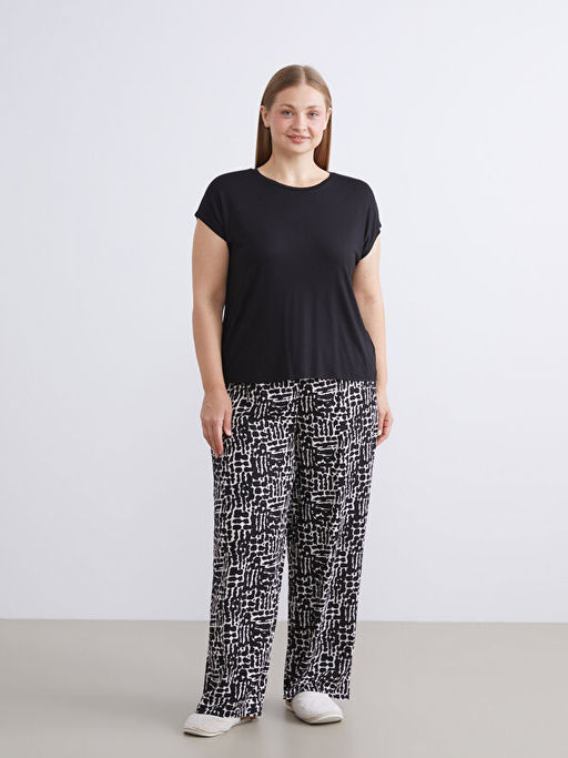 Bisiklet Yaka Desenli Kad?n Pijama Tak?m?