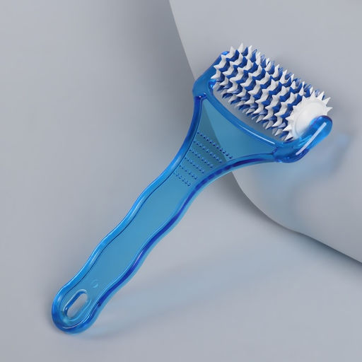 Массажёр «Рефлекс», 18×9×3 см, универсальный, с шипами, цвет синий/белый