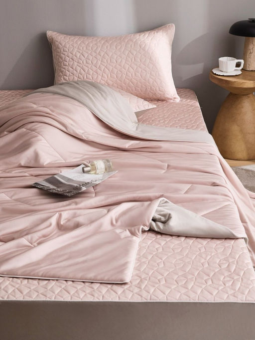 Одеяло Mency Tencel с наматрасником с наволочками ODMNAMT03