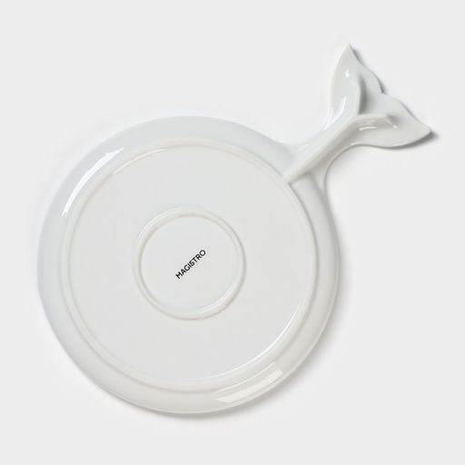 Блюдо фарфоровое сервировочное Magistro «Рыбка Бланш», 28×20 см, белое