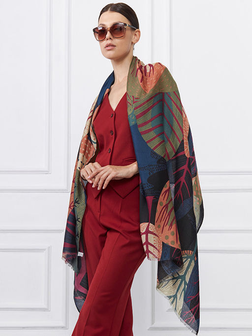 Палантин с рисунком