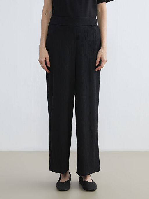 Beli Lastikli Dokulu Geni? Pa?a Kad?n Pantolon