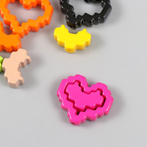 Цена за 6 шт. Бусина для творчества пластик «Сердце-конструктор», 2.9×2.5×0.9 см, МИКС