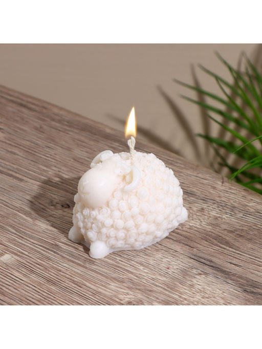 Свеча "Барашек" 4х4,5х6 см, соевый воск