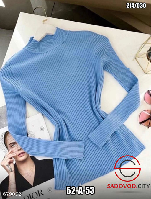 Женская однотонная водолазка