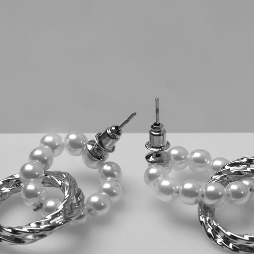 Серьги металл Два кольца бусины и металл, цвет серебро - Queen fair фото 2