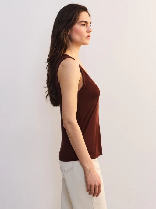 Майка прямого кроя с треугольным вырезом ZR2605013404-21 / Zarina