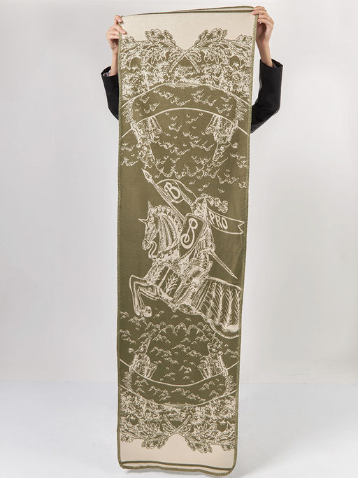 В СОСТАВЕ ШЕРСТЬ и КАШЕМИР Большой, мягкий, теплый однотонный двусторонний палантин.