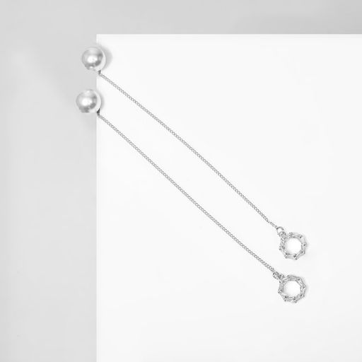 Серьги с жемчугом «Цепочки» кольцо и бусина, цвет белый в серебре, шар №10