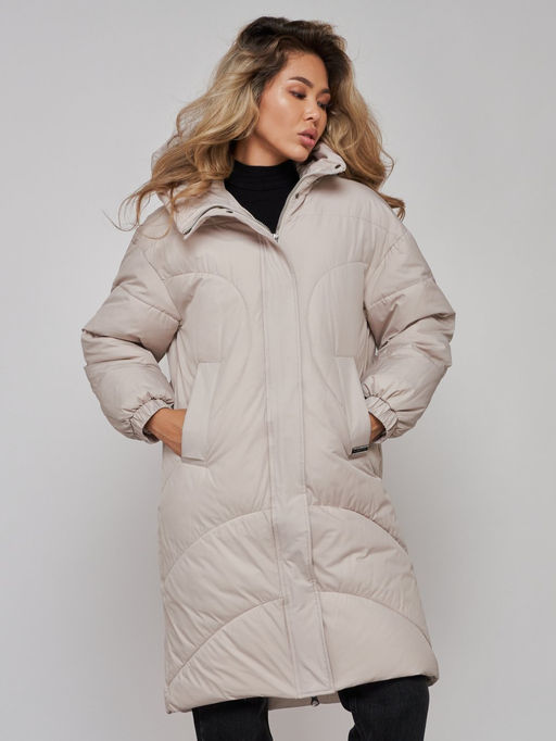 Пальто утепленное молодежное зимнее женское бежевого цвета 52323B - Holdluck фото 9