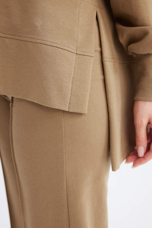 Базовый однотонный свитшот-туника с круглым вырезом стандартного кроя - Defacto фото 6