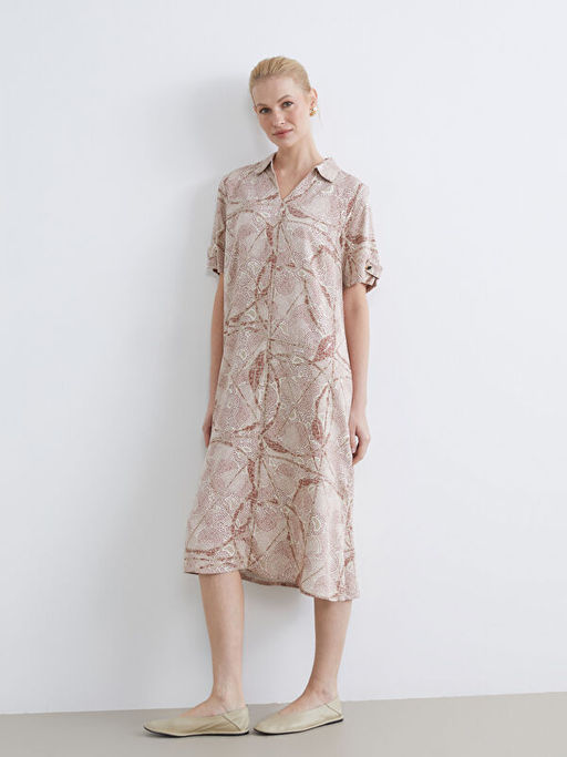 G?mlek Yaka Desenli Elbise