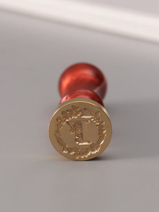 Печать для сургуча с пластиковой ручкой «Венок с буквой F», 2.5×2.5×6.3 см