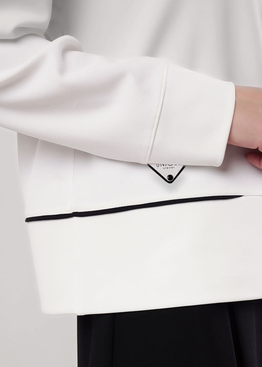 156940/180дж Джемпер женский (ЧЗ)