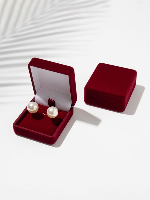 Футляр бархатный под серьги, кулон Традиции, 4.5?5?2 см, бордовый