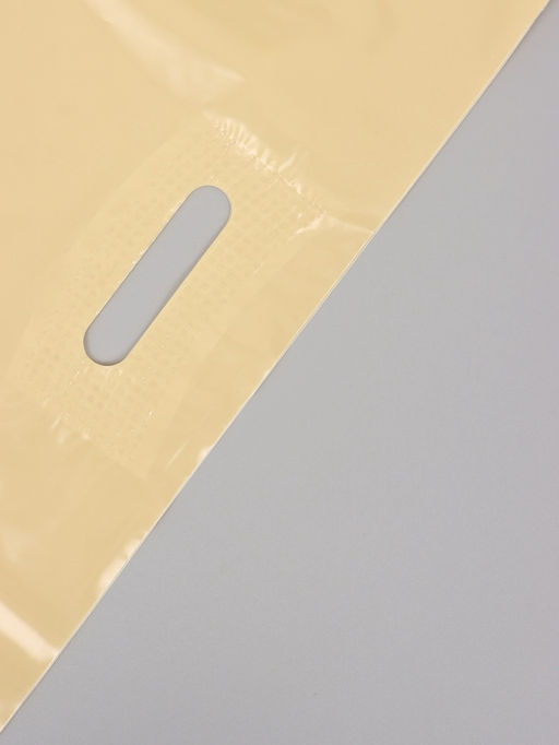 Цена за 50 шт. Пакет полиэтиленовый с вырубной ручкой, Кофе с молоком 40×50 см, 60 мкм