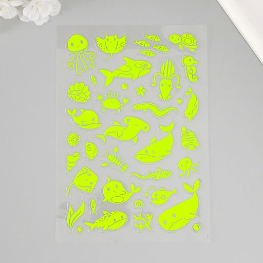 Наклейка фосфорная «Морские жители», 27×15.5 см, МИКС