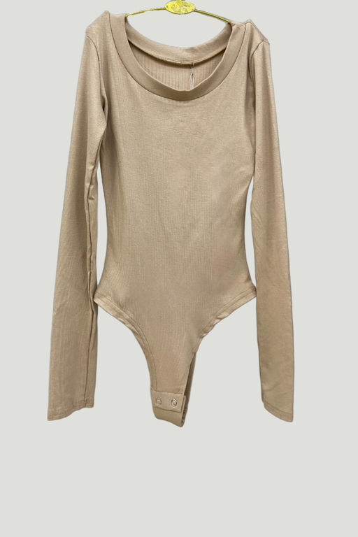 4304 БЕЖЕВОЕ БОДИ