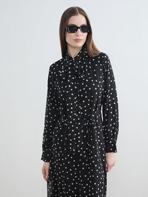 Dik Yaka Puantiyeli Ku?akl? A Kesim Elbise