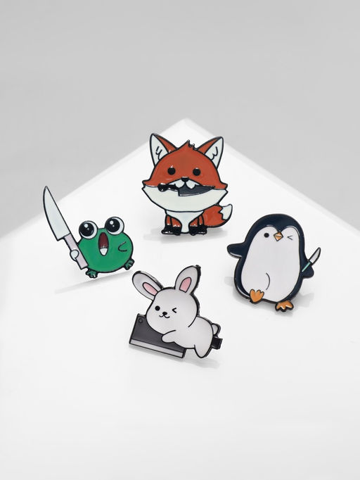 Набор значков (4 шт.) Опасные зверюшки, цветной в чёрном металле