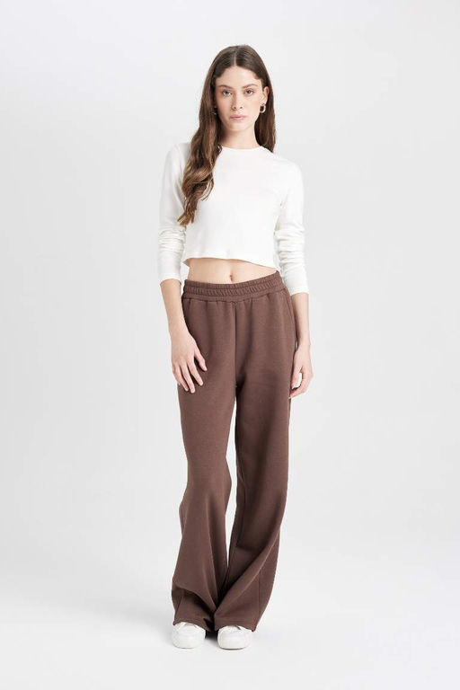 Простые спортивные штаны с широкими штанинами, эластичной талией, шнуровкой, карманами и широкими штанинами - Defacto фото 3