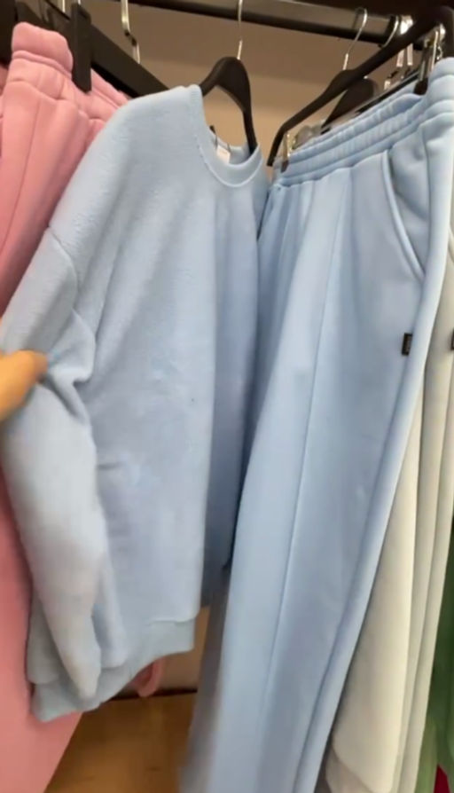 Женский костюм, интерсофт, свитшот и брюки прямые со стрелками, голубой - Knitka wear фото 11