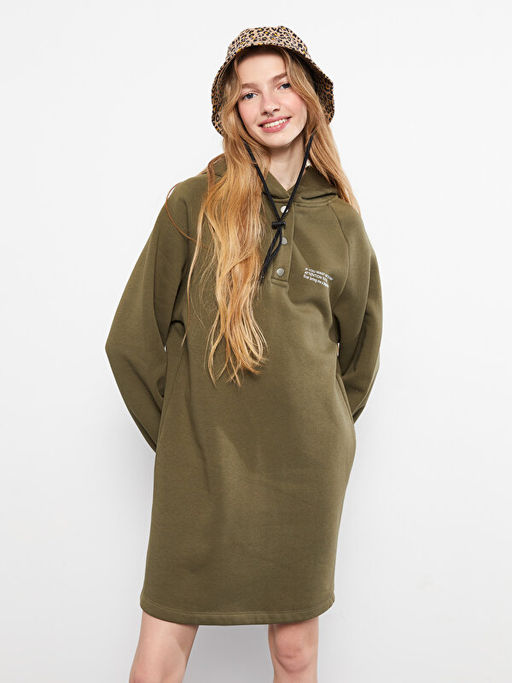 Kap??onlu Yaz? Bask?l? Uzun Kollu Elbise